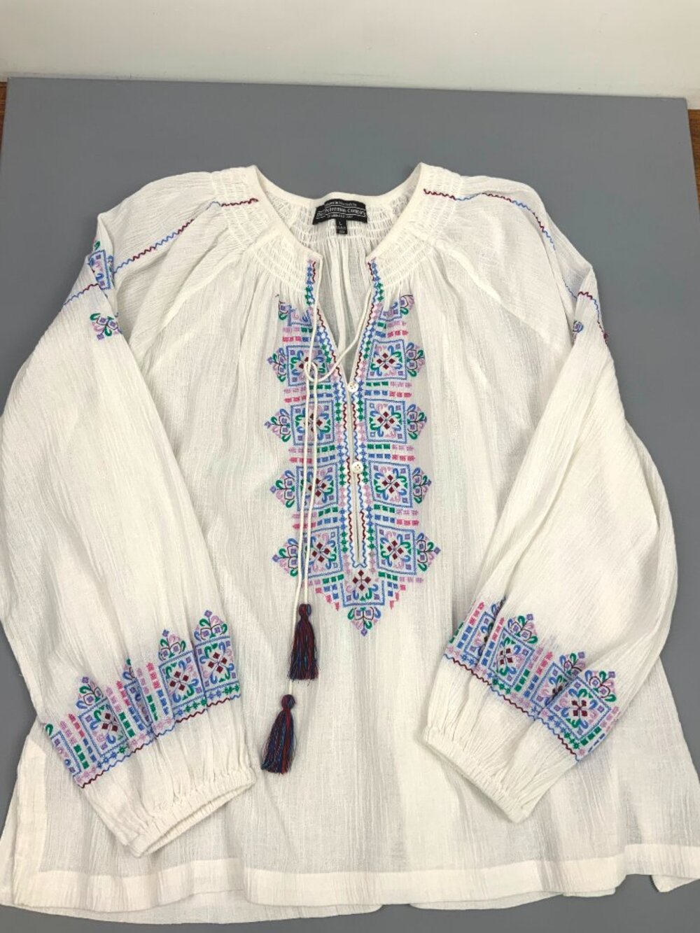 J Peterman Embroidered Cotton Peasant Blouse White Boho Tassel Split Neck Sz L - Picture 5 of 16